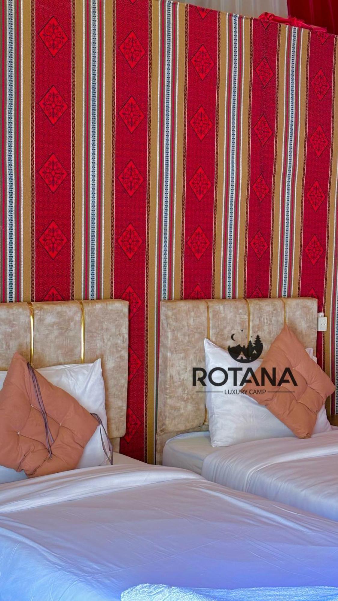 Rotana Luxury Camp Hotel Wadi Rum Bagian luar foto